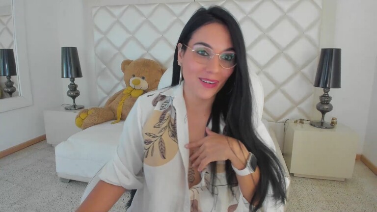 mia_sweetie's Streamate show and profile