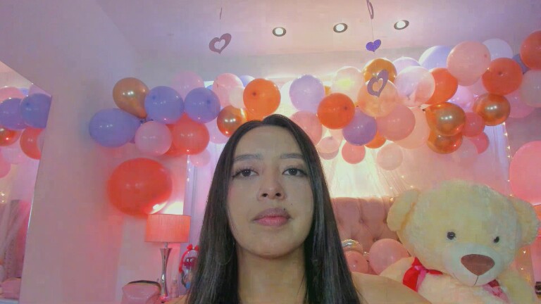 AlexandraWinterr's Streamate show and profile