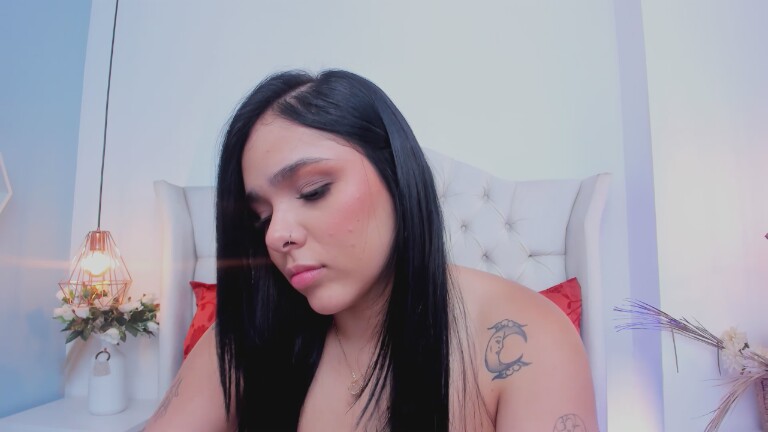 StephanieRamirez's Streamate show and profile