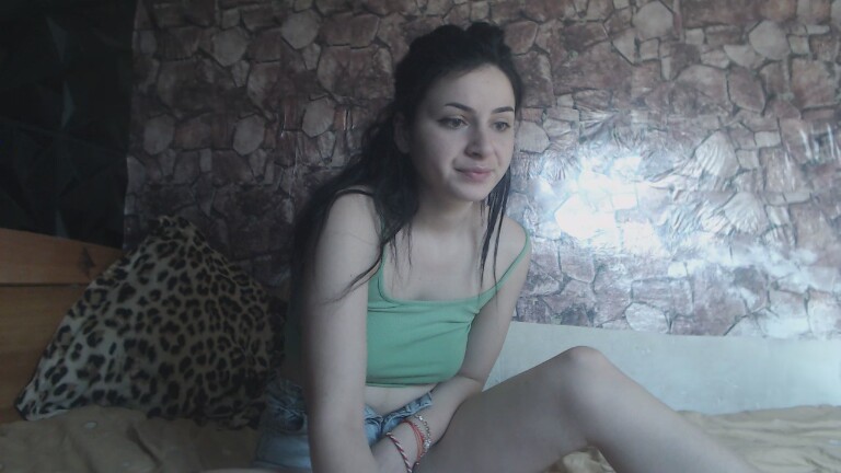 SELYINA's Streamate show and profile