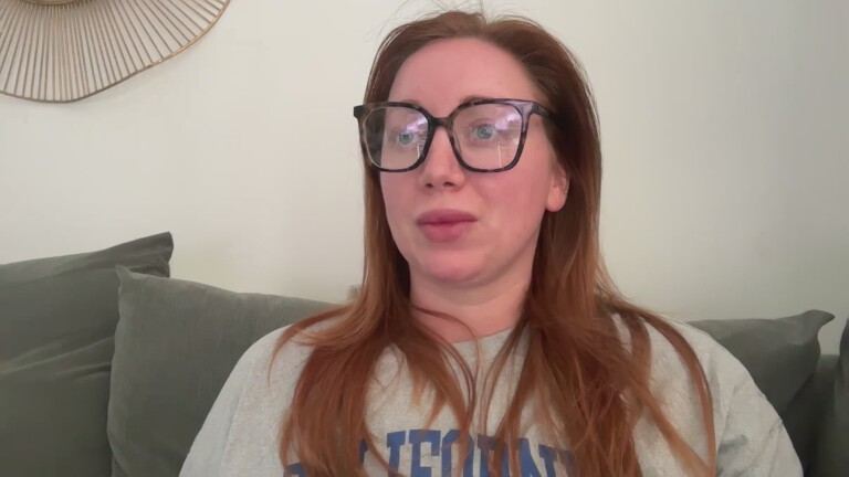 Arielsweetiee's Streamate show and profile