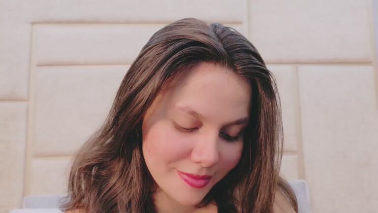 RubyyScarlett's Streamate show and profile