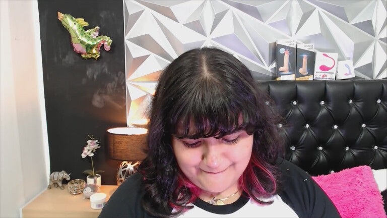 EmmaLush's Streamate show and profile