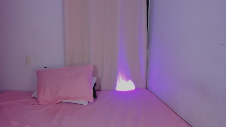 AmyStevenns's Streamate show and profile