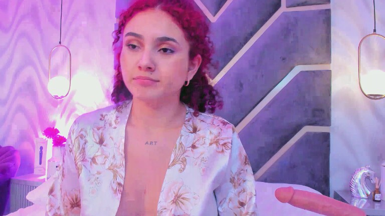 HollyJhonson's Streamate show and profile