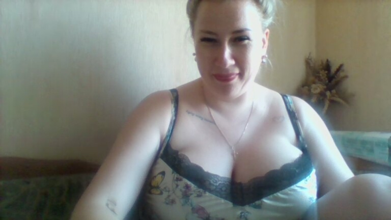 ForbiddenTouchX's Streamate show and profile