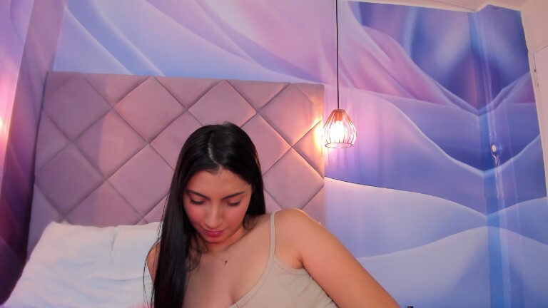 ViolletaRosse's Streamate show and profile